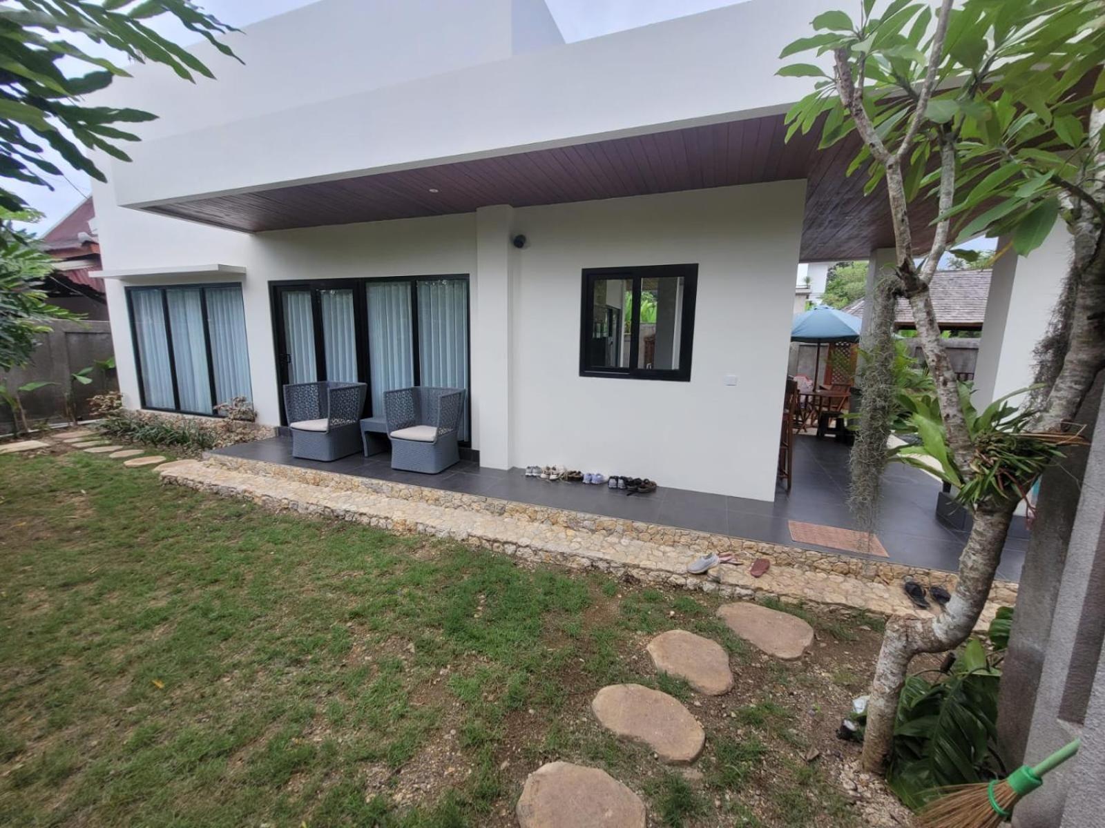 Villa Niang Ando Лабуан-Бахо Экстерьер фото
